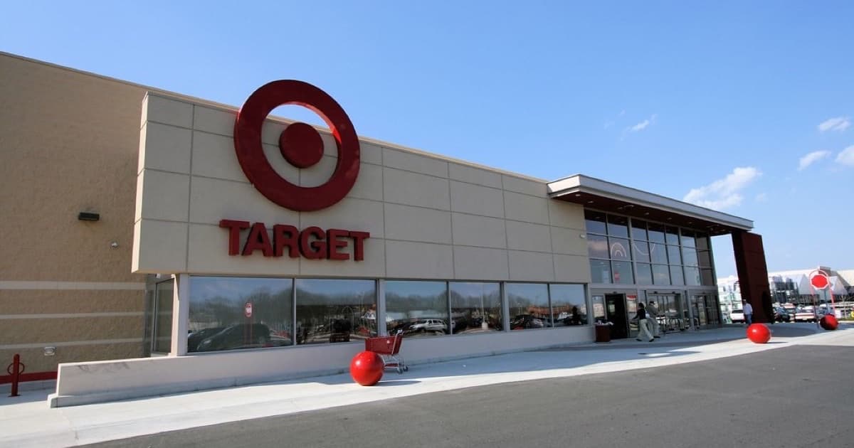 Target T-2181 Gloucester Township, NJ, featured image for Fundamentos de GEO para retail y ecommerce en Paraguay
