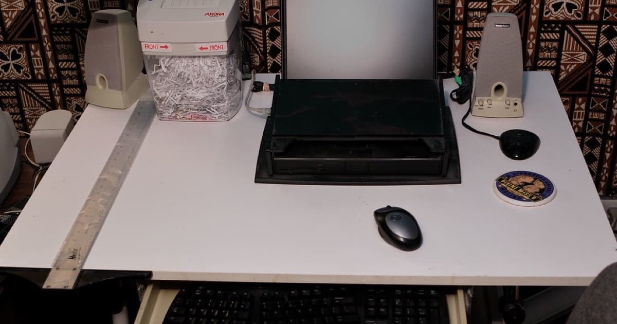 Workspace Improvements: 2009-01-29 Drafting Table 'Server', featured image for Contexto local de Paraguay que la búsqueda con IA necesita para software y SaaS